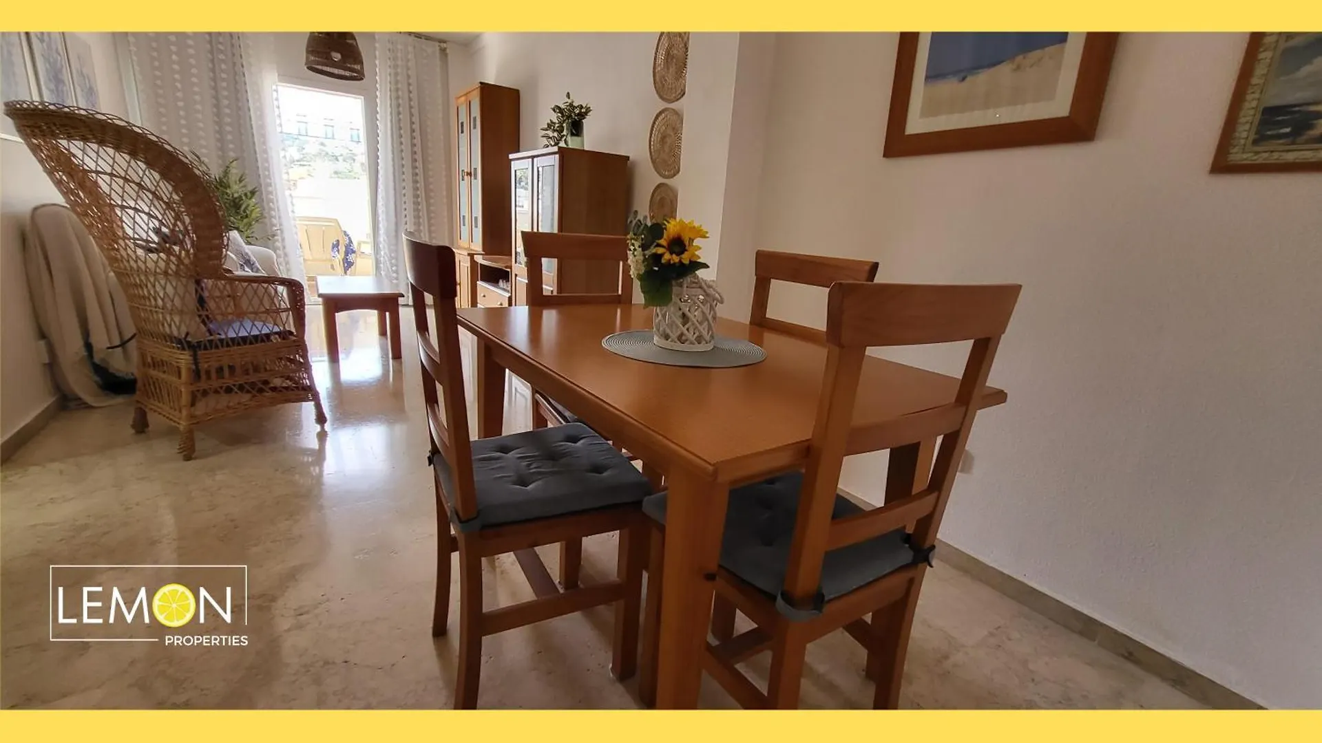 Lemon Faro Torrequebrada Apartman Benalmádena