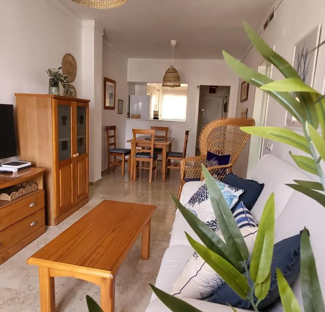Lemon Faro Torrequebrada Apartman Benalmádena