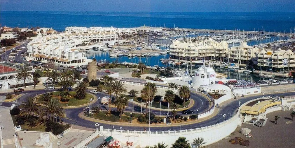 Lemon Faro Torrequebrada Apartman Benalmádena